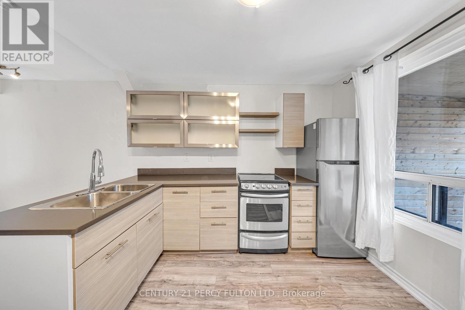 157 Olive Avenue, Oshawa, ON