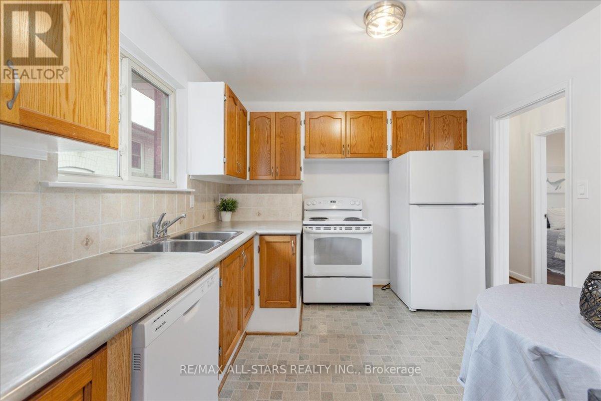 55 Sancrest Drive, Toronto, ON