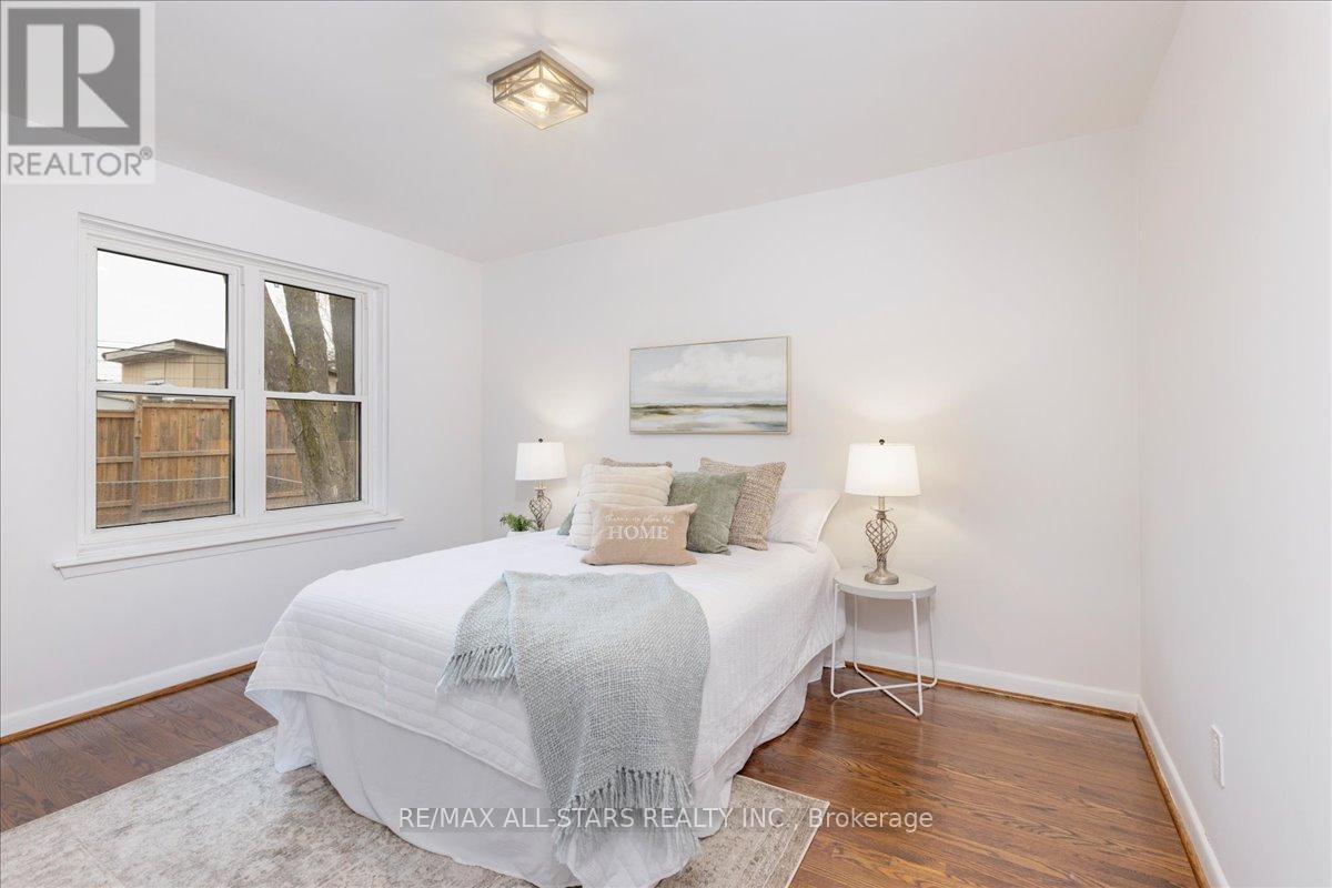 55 Sancrest Drive, Toronto, ON
