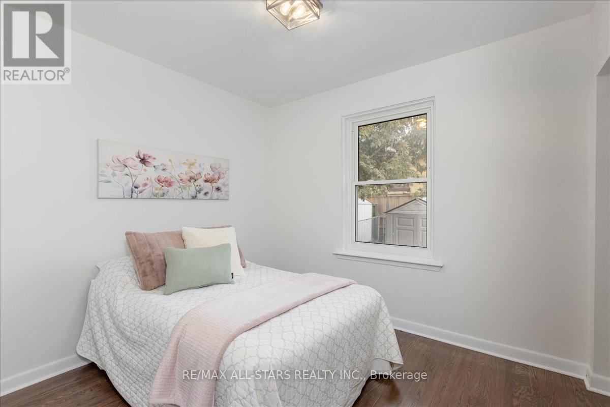 55 Sancrest Drive, Toronto, ON