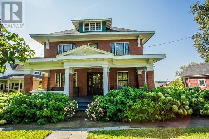 31 Taylor St, Bruce Mines, ON - Outdoor With Deck Patio Veranda