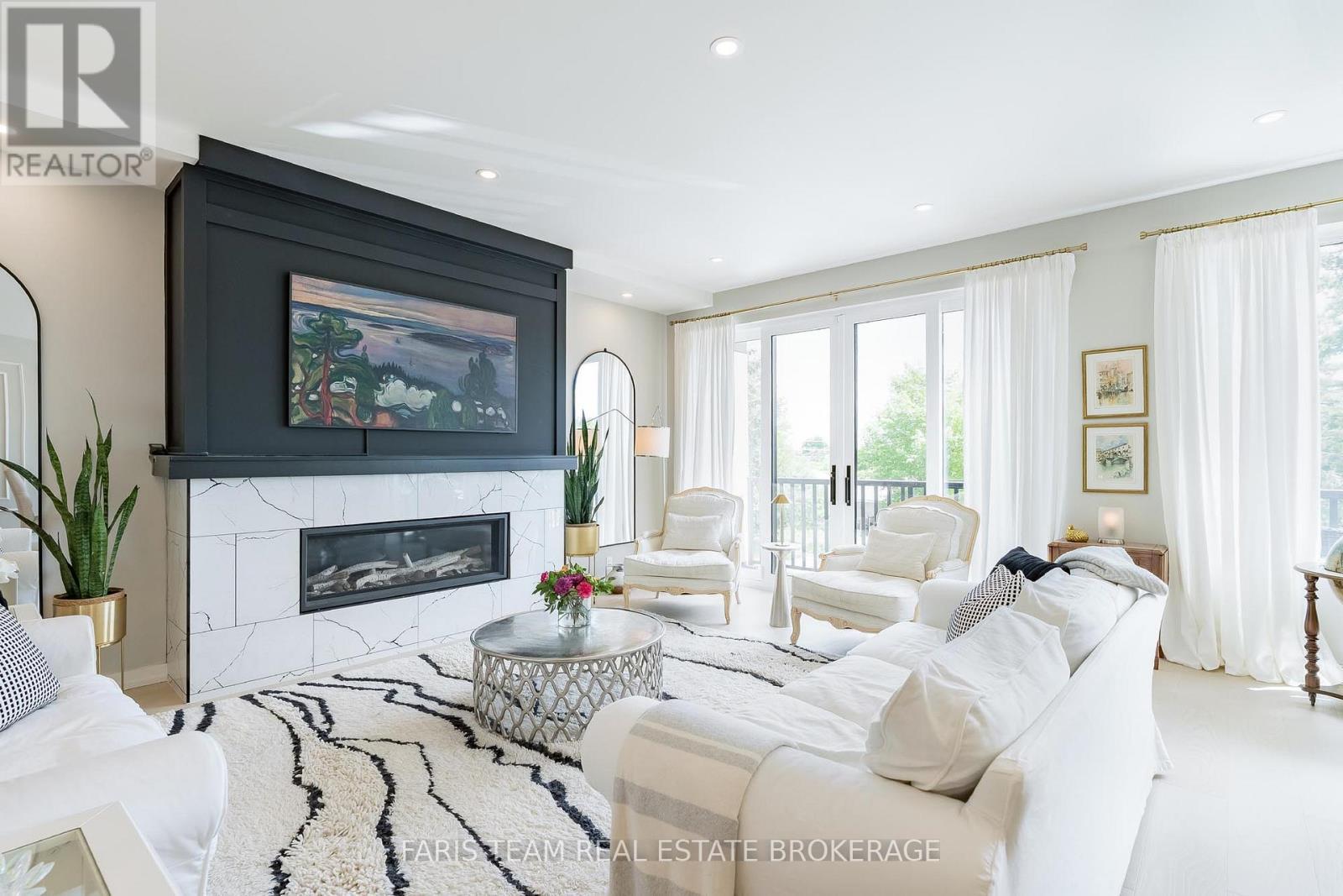 24 Grace Avenue, Orillia, ON