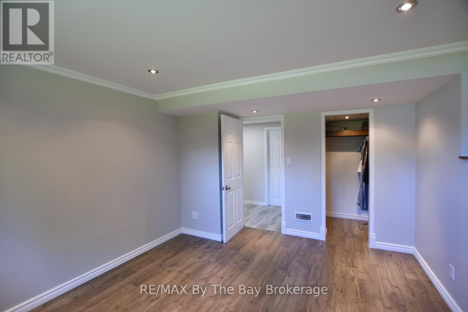 3rd Lower Level Bedroom with Walk-In Closet - 2 Birchmount Circle, Wasaga Beach, ON