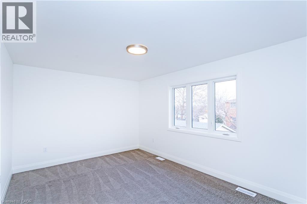 29 Dana Drive, Hamilton, ON