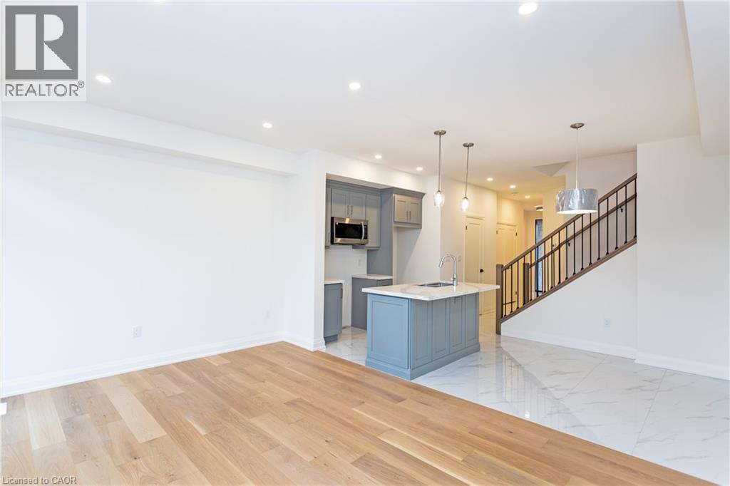 29 Dana Drive, Hamilton, ON