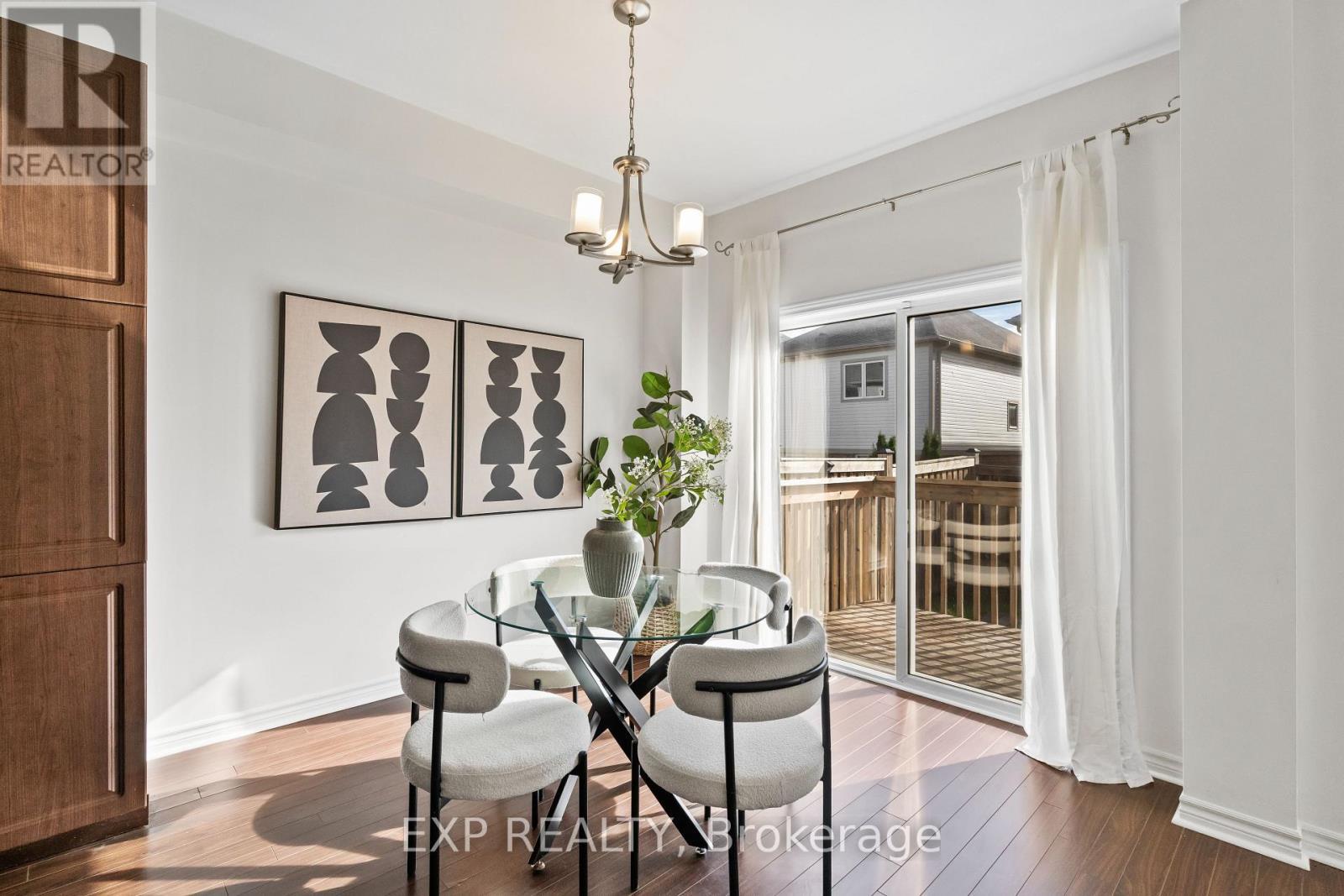 12 Mantz Crescent, Whitby, ON