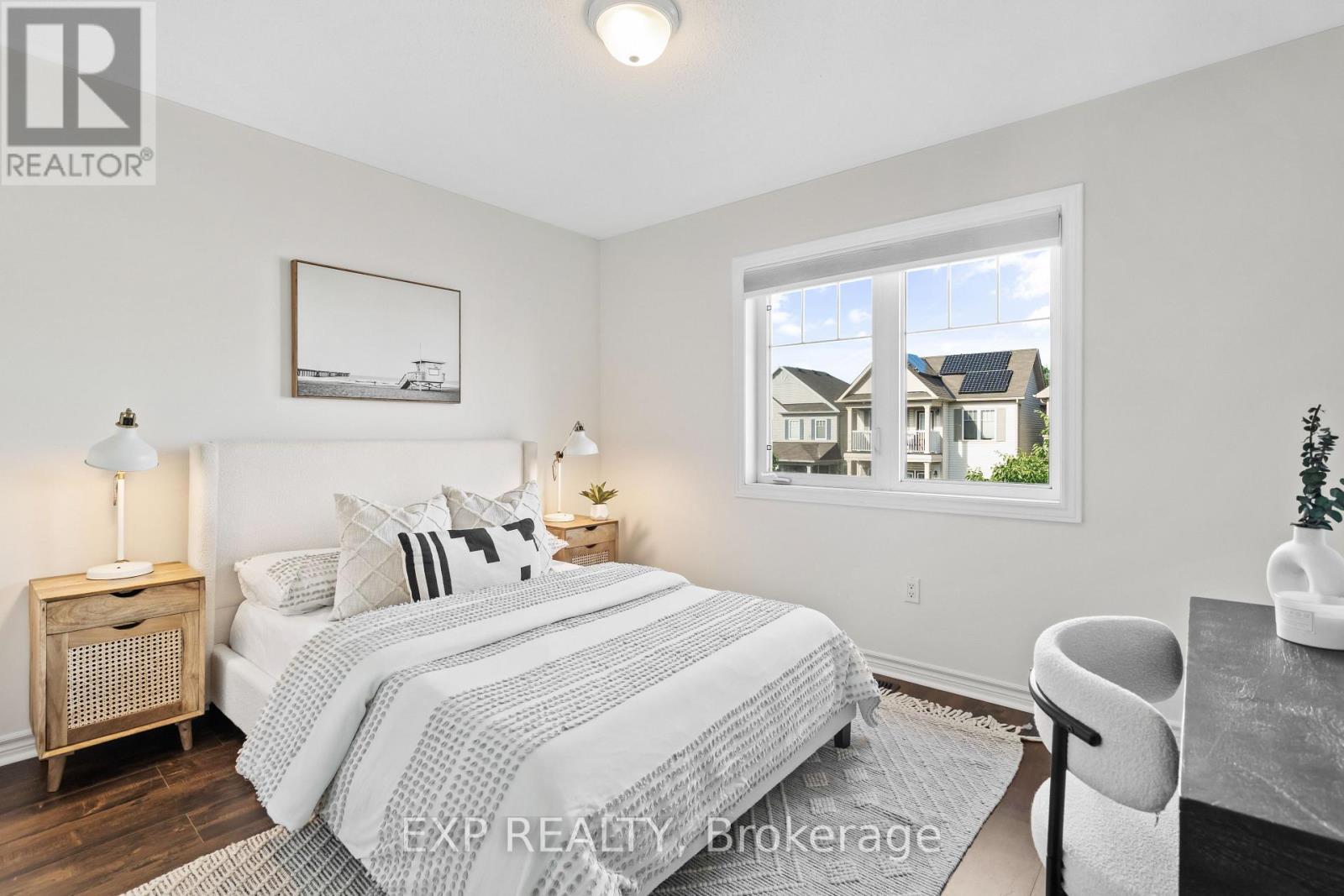 12 Mantz Crescent, Whitby, ON