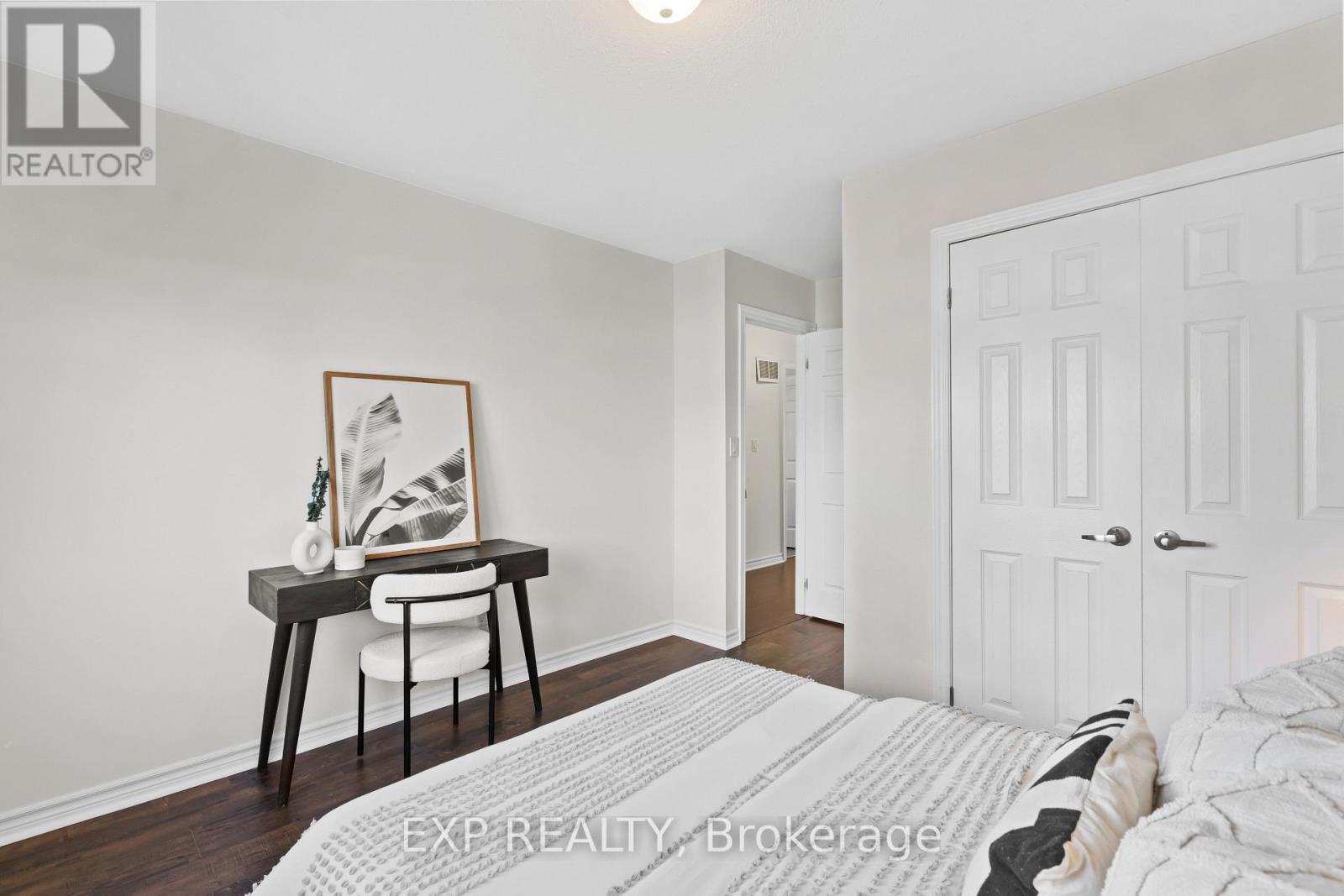 12 Mantz Crescent, Whitby, ON