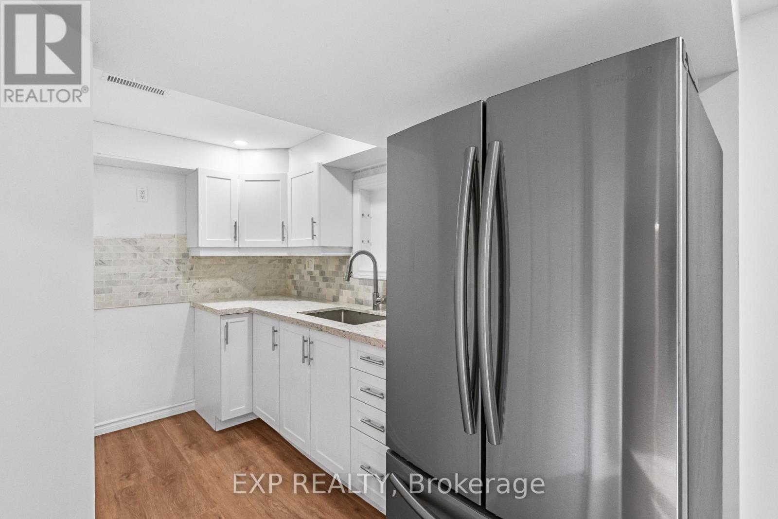 12 Mantz Crescent, Whitby, ON