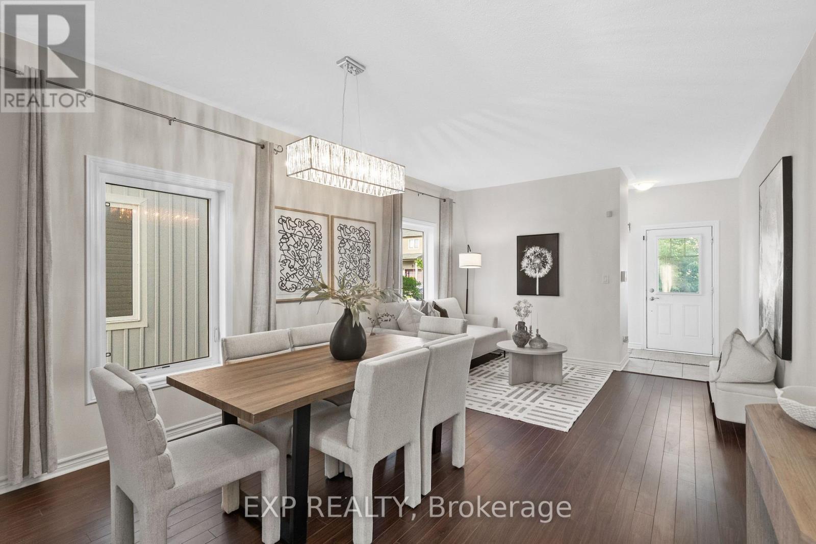 12 Mantz Crescent, Whitby, ON