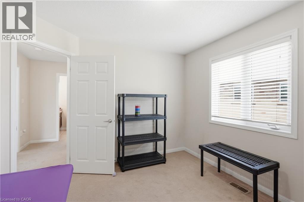 240 Emick Drive, Hamilton, ON - Indoor Photo Showing Other Room