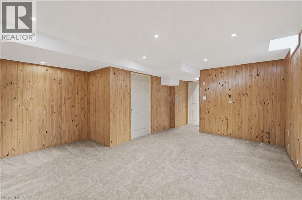 240 Emick Drive, Hamilton, ON - Indoor