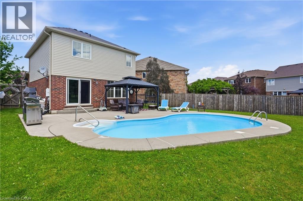 240 Emick Drive, Hamilton, ON - Outdoor With In Ground Pool With Backyard