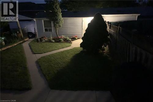 184 London Street N, Hamilton, ON - Outdoor