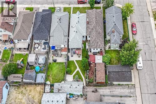 184 London Street N, Hamilton, ON - Outdoor