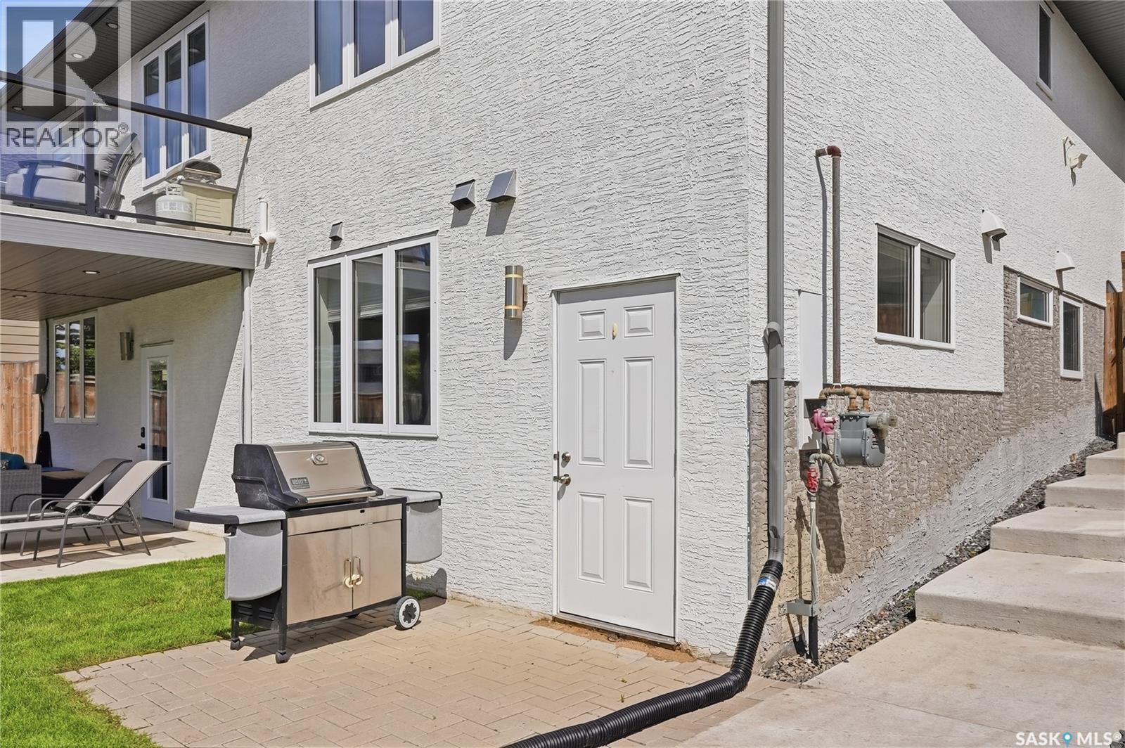 130 Sinclair Crescent, Saskatoon, SK