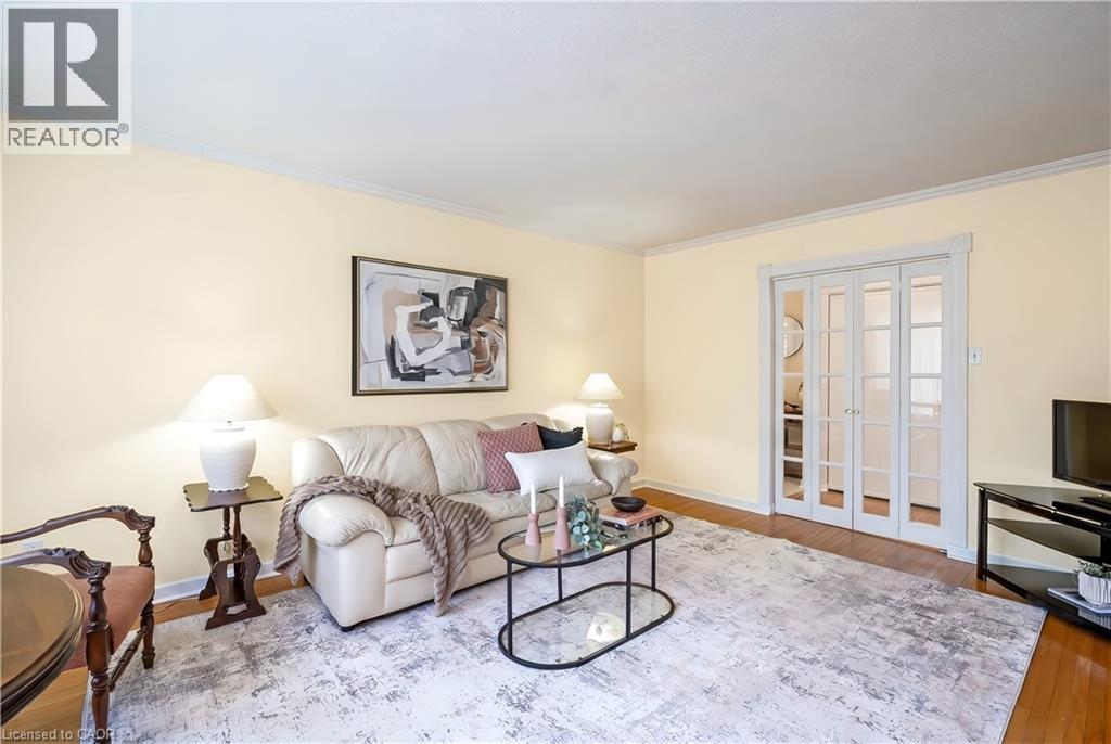652 Ardleigh Crescent, Burlington, ON