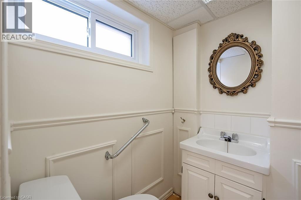 652 Ardleigh Crescent, Burlington, ON