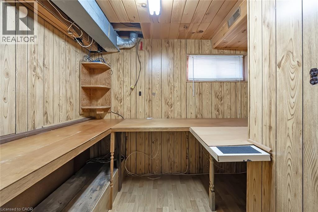 652 Ardleigh Crescent, Burlington, ON