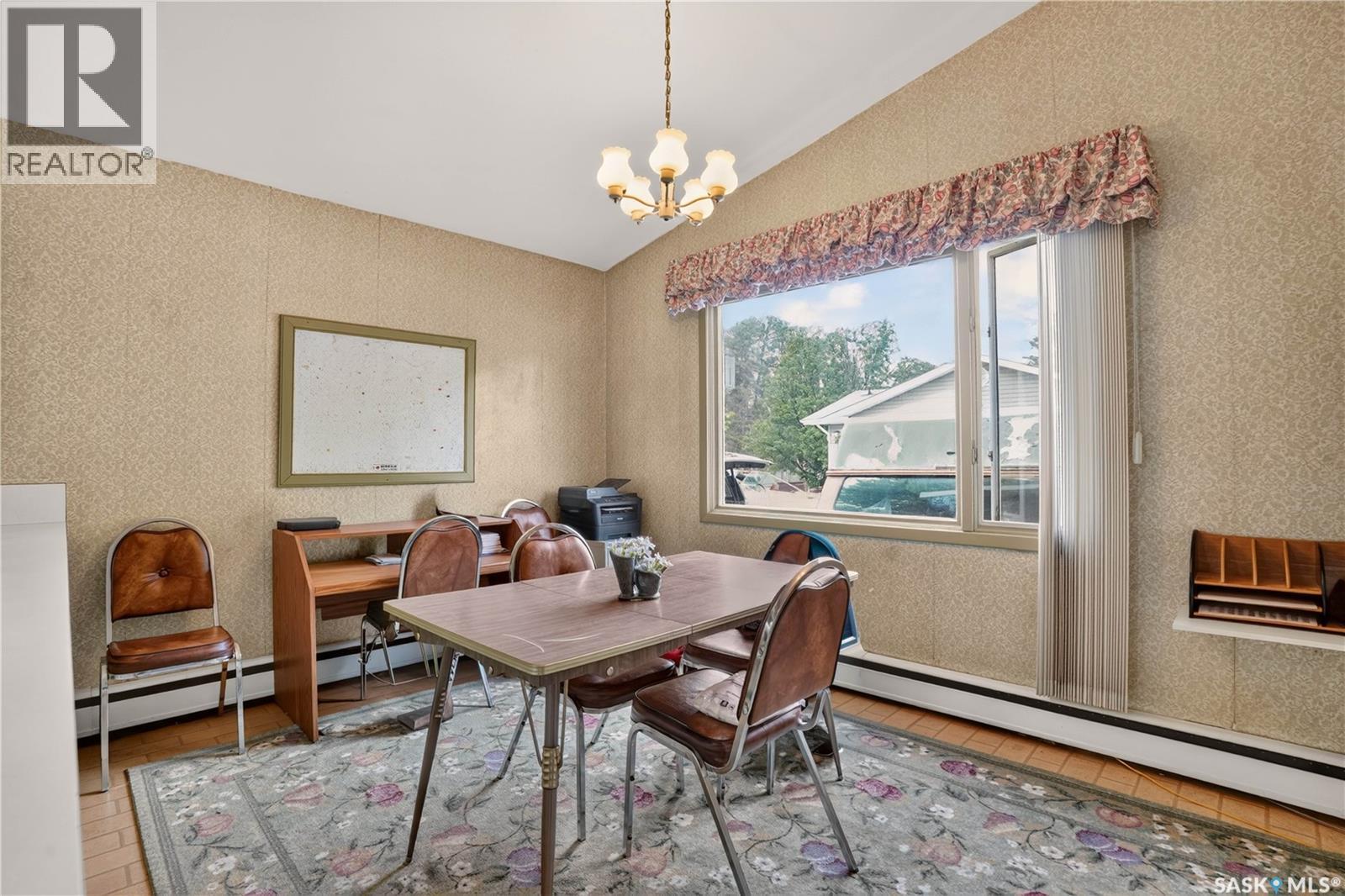 121 4Th Street E, Nipawin, SK