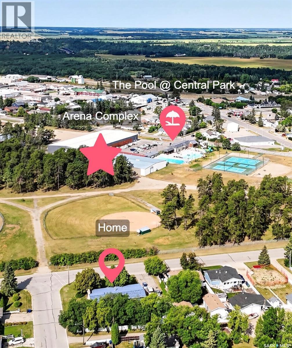 121 4Th Street E, Nipawin, SK - Outdoor With View