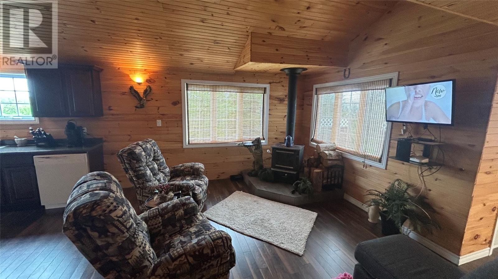123 Main Road, Boswarlos, NL