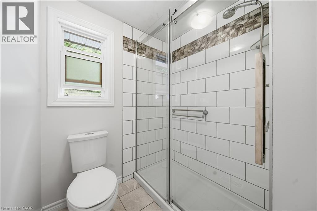 39 Wagoners Trail, Guelph, ON