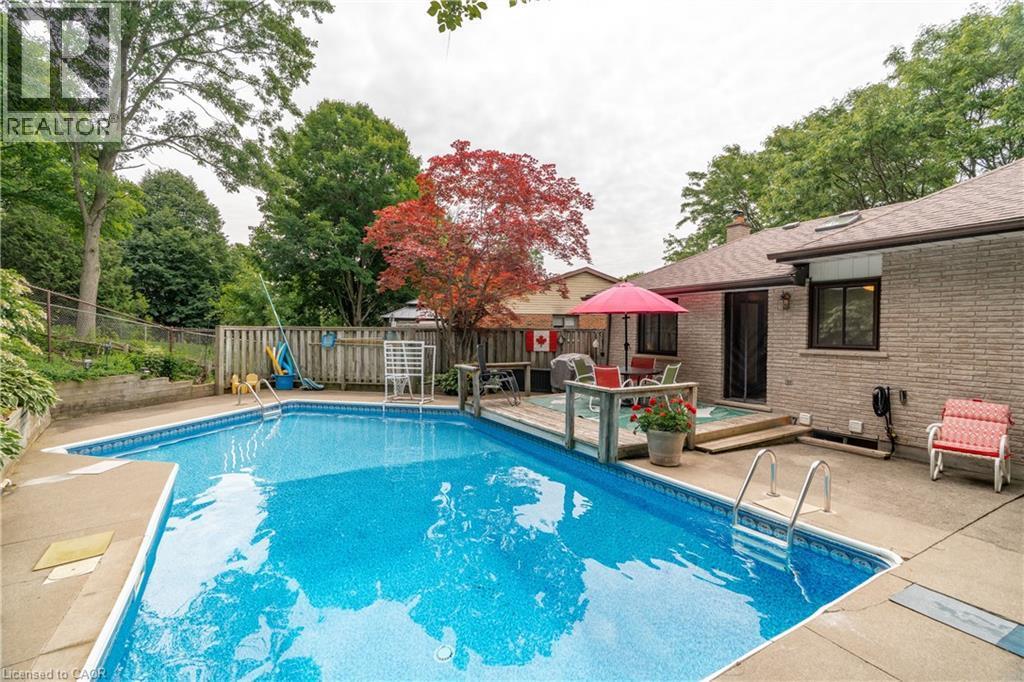 39 Wagoners Trail, Guelph, ON