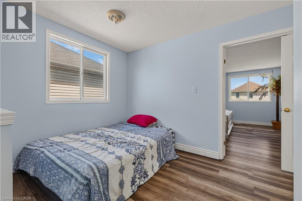 196 Max Becker Drive, Kitchener, ON