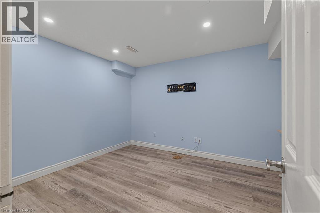 196 Max Becker Drive, Kitchener, ON