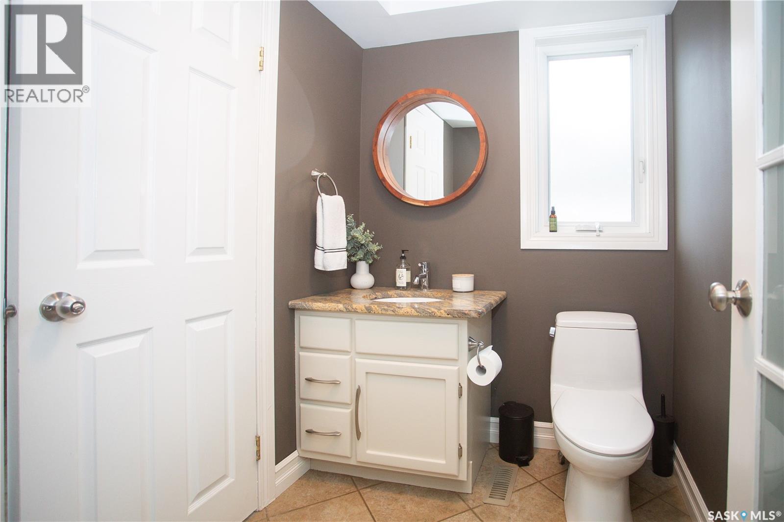 6 Harrington Place, Saskatoon, SK