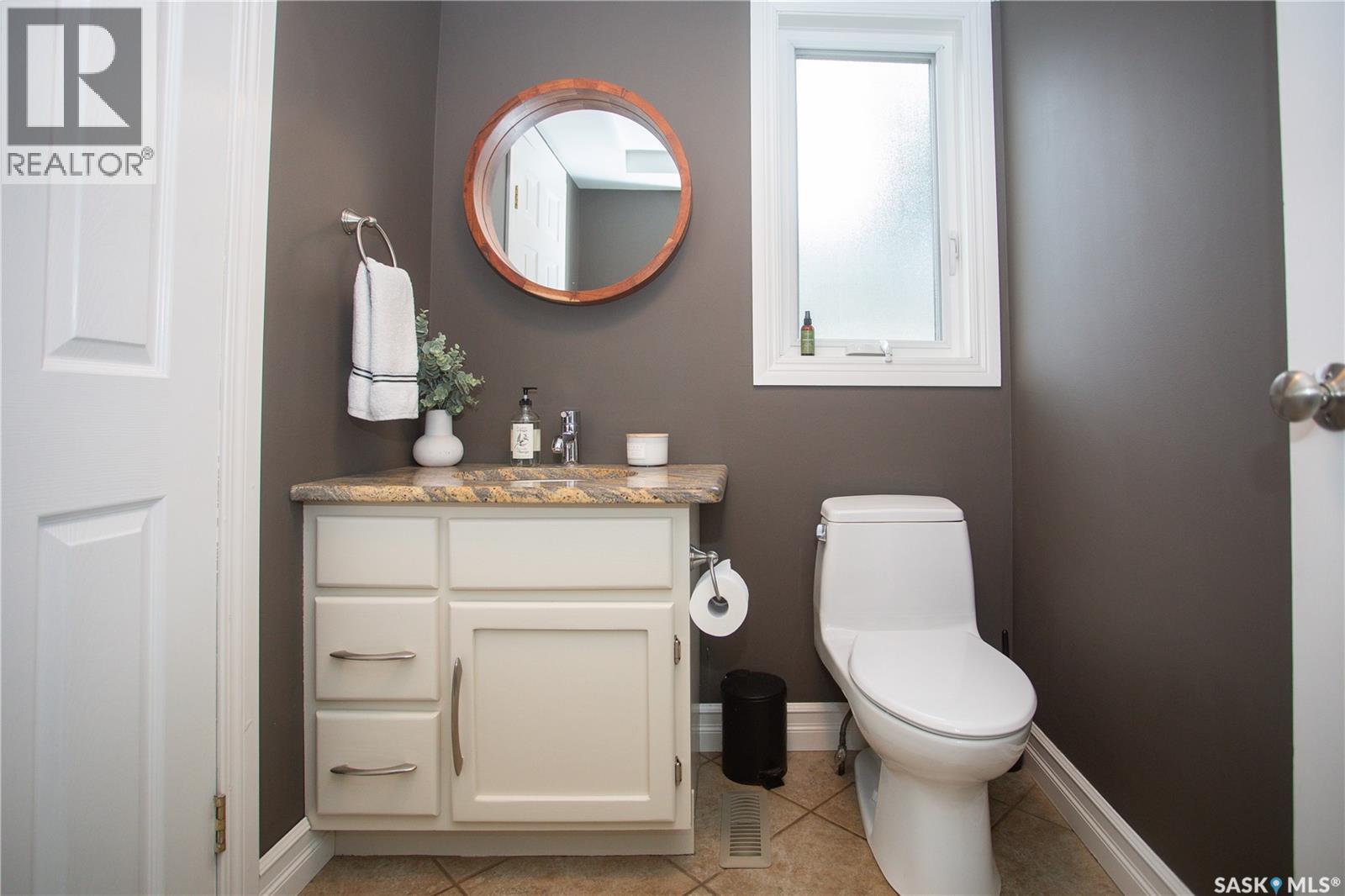 6 Harrington Place, Saskatoon, SK