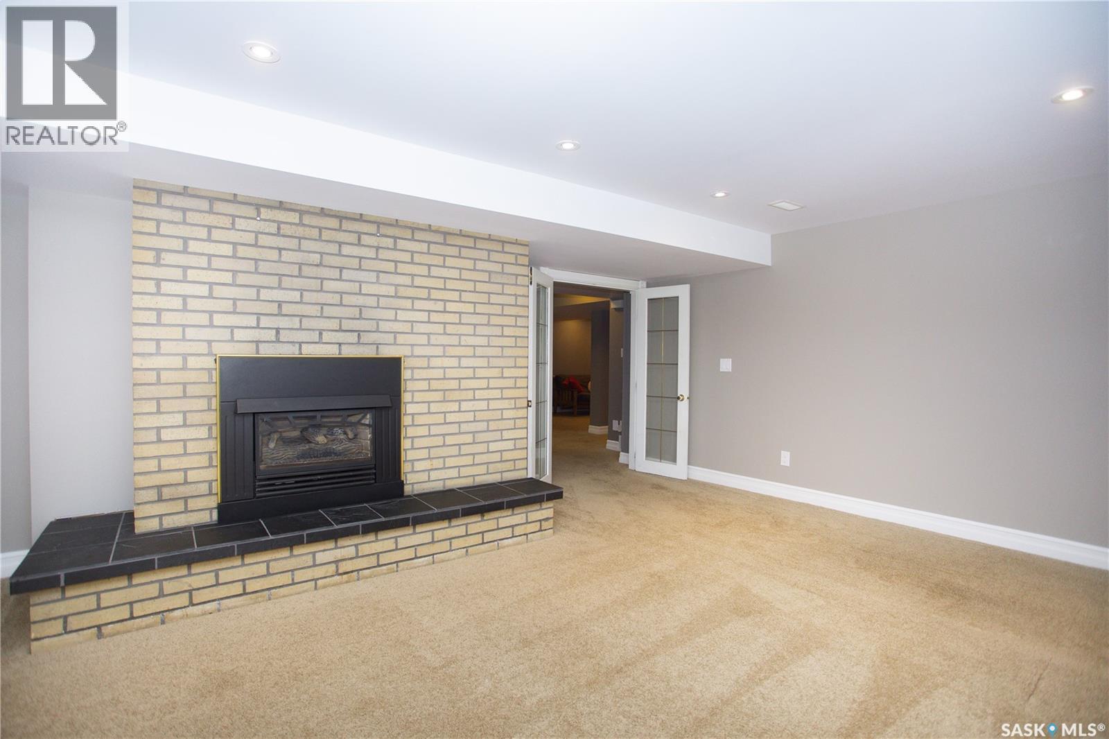 6 Harrington Place, Saskatoon, SK