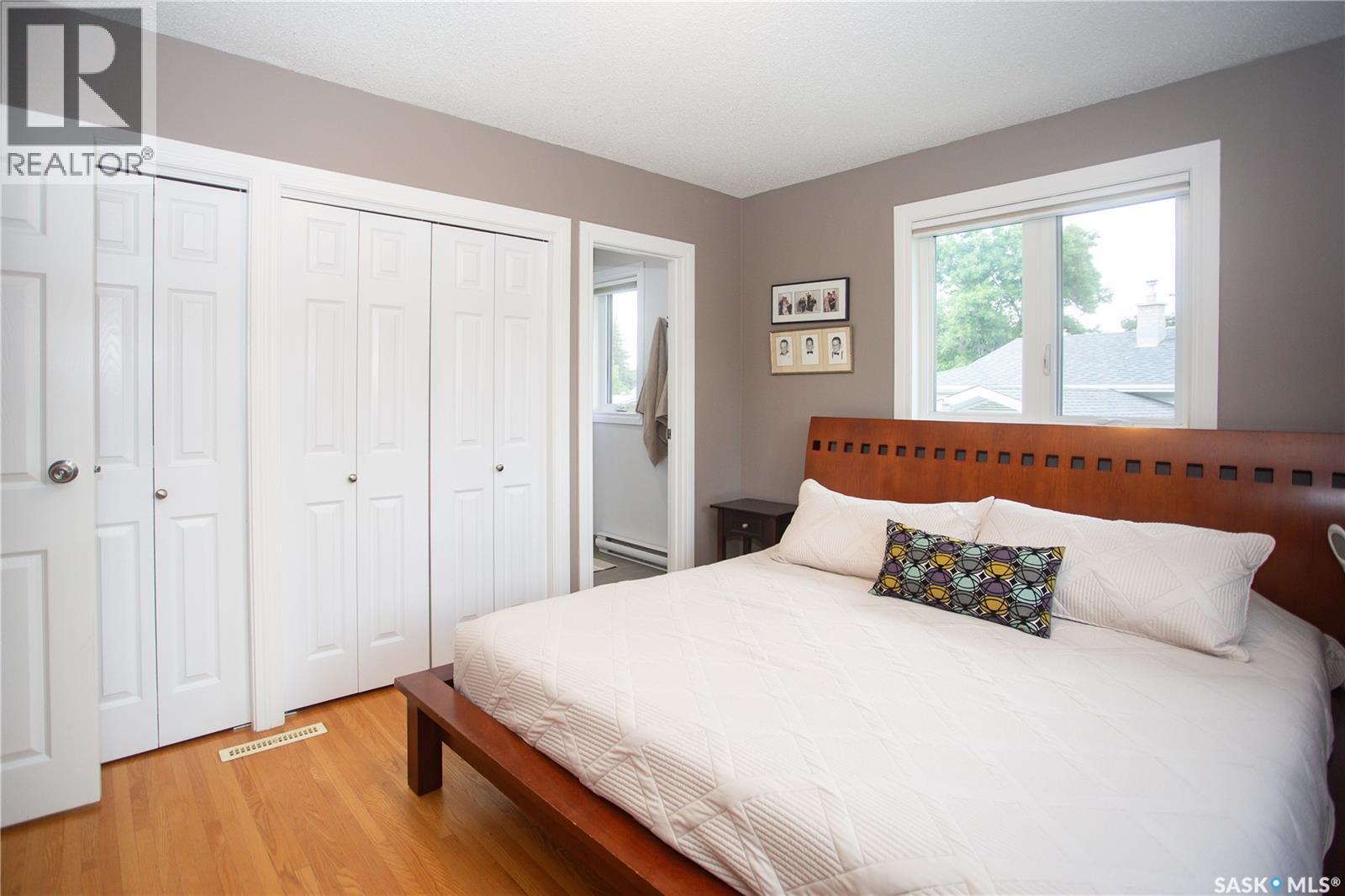 6 Harrington Place, Saskatoon, SK