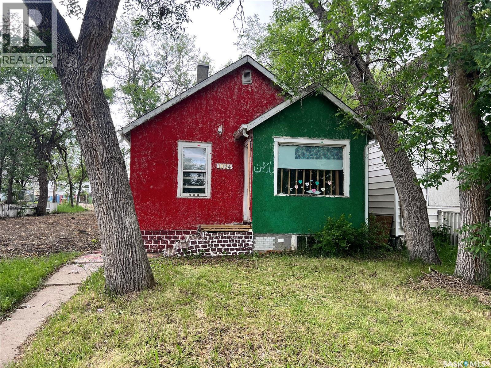 1024 Athol Street, Regina, SK