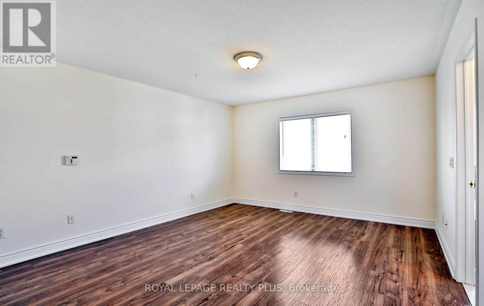 3877 Stardust Drive, Mississauga, ON - Indoor Photo Showing Other Room