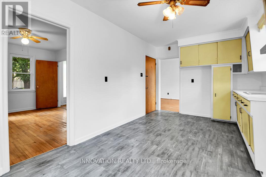 1956 Othello Avenue, Ottawa, ON
