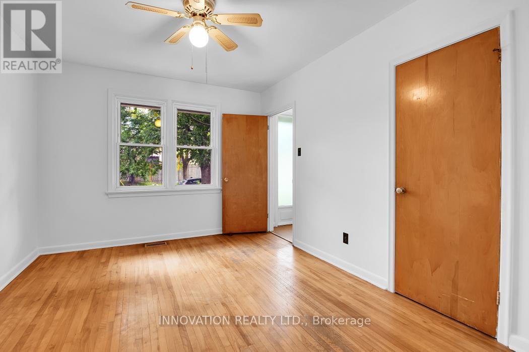 1956 Othello Avenue, Ottawa, ON