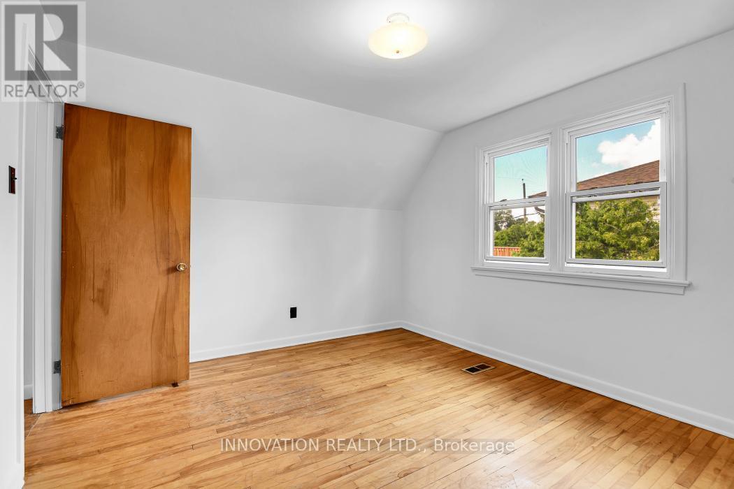 1956 Othello Avenue, Ottawa, ON