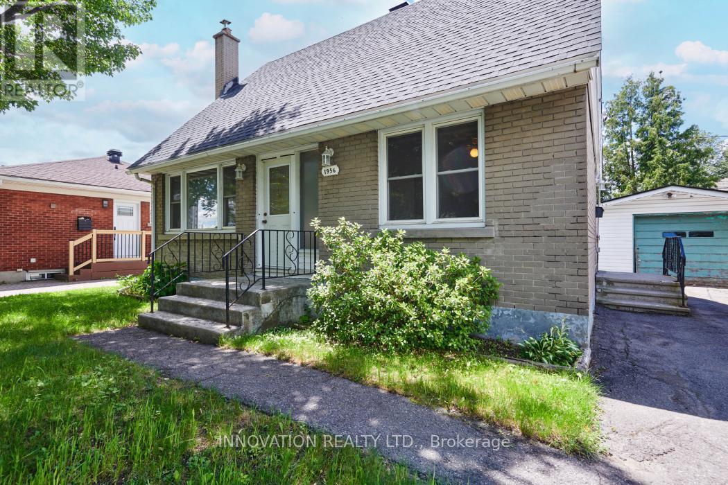 1956 Othello Avenue, Ottawa, ON