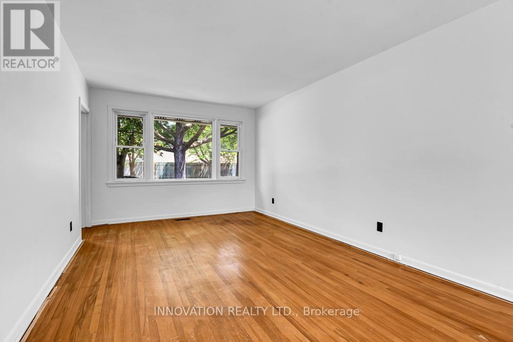 1956 Othello Avenue, Ottawa, ON
