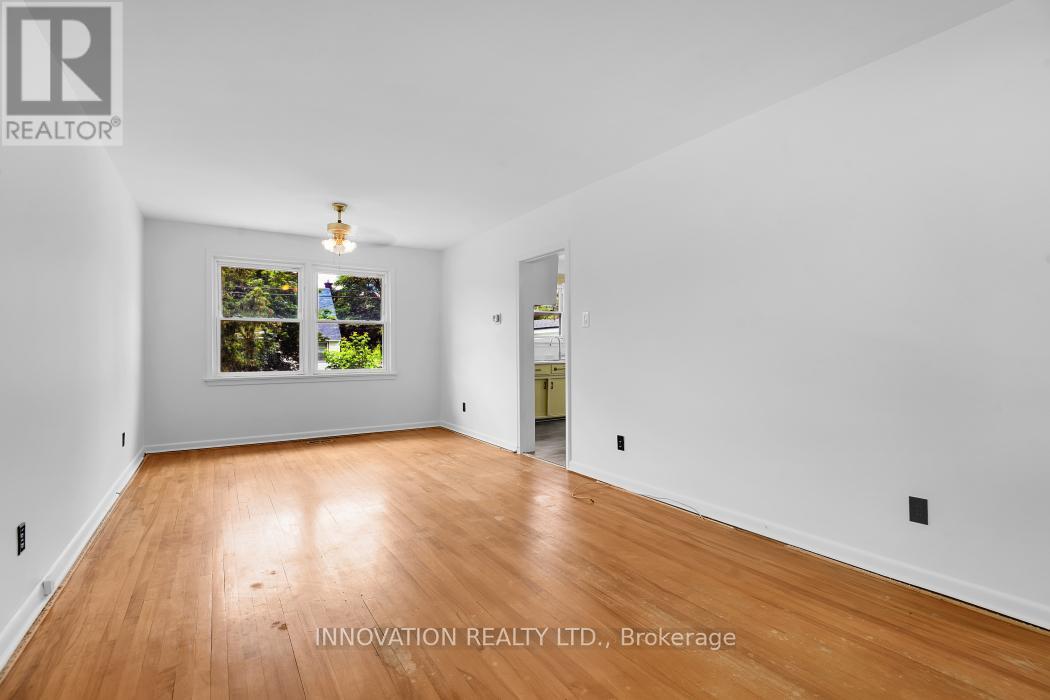 1956 Othello Avenue, Ottawa, ON