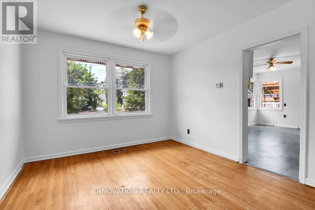 1956 Othello Avenue, Ottawa, ON