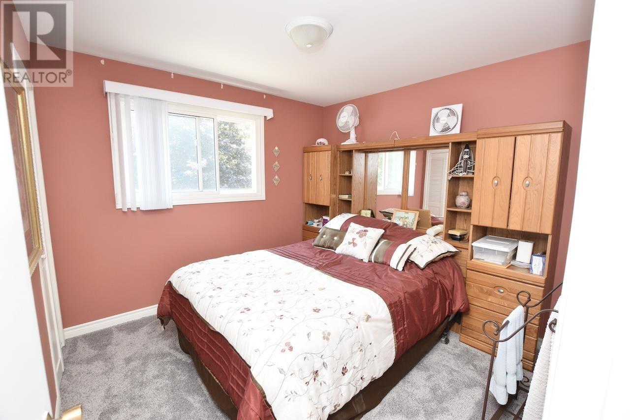 161 Leacock St, Blind River, ON