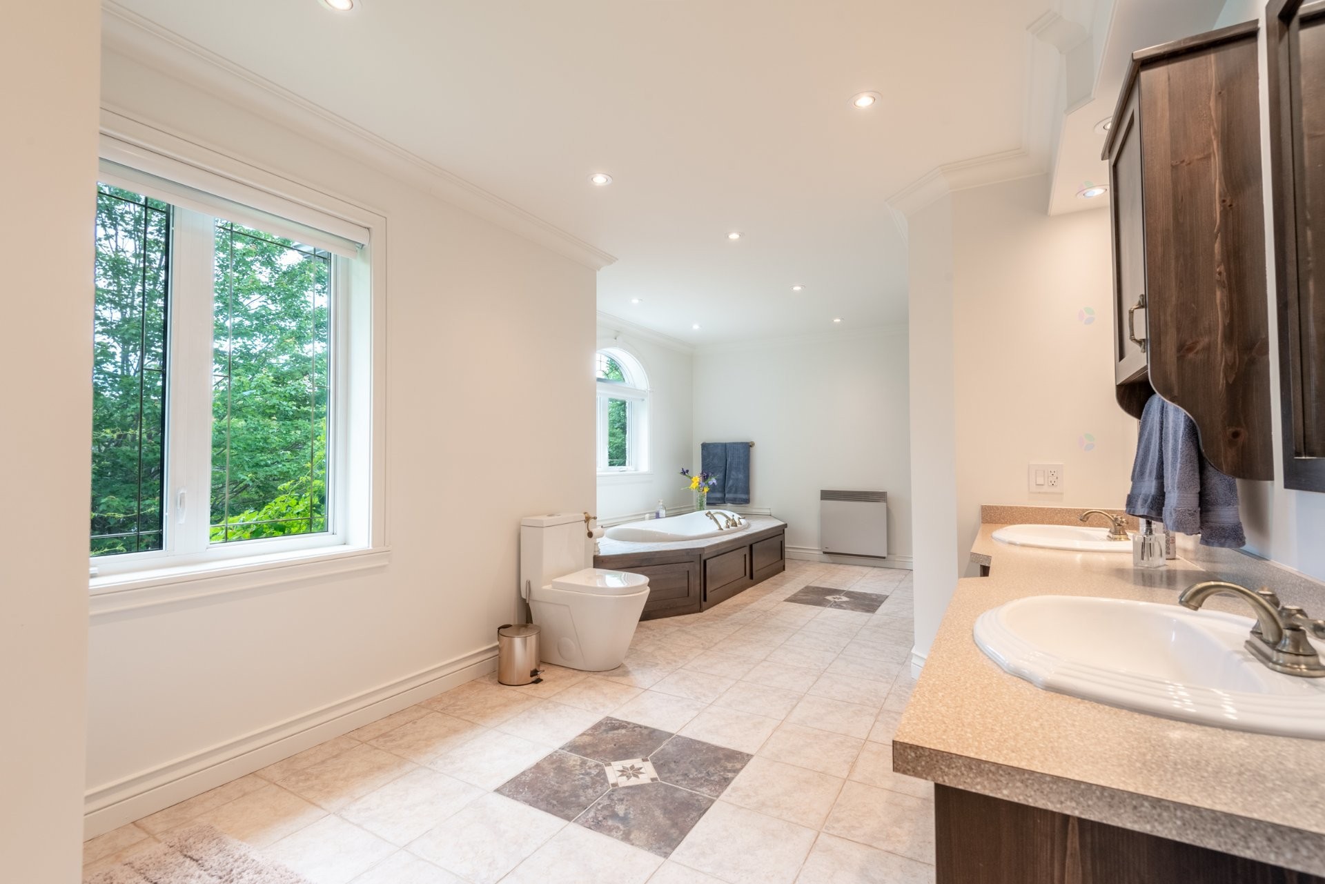 Master Bathroom - 735 Ch. Brousseau, Labelle, QC