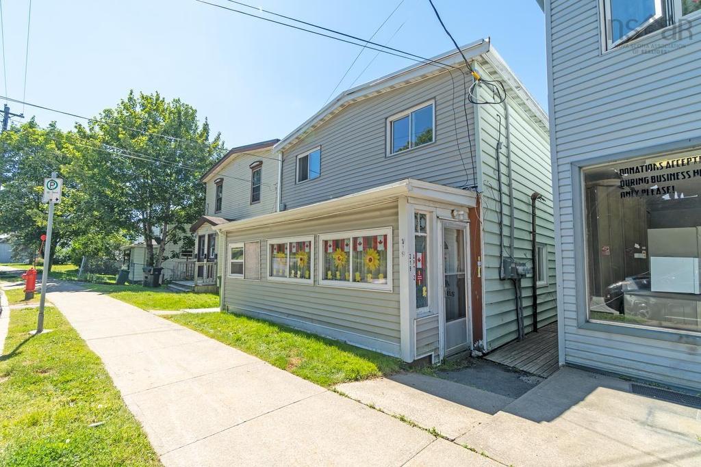 219 Windmill Road, Dartmouth, NS
