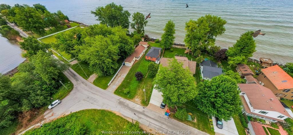 390 East Beach, Leamington, ON