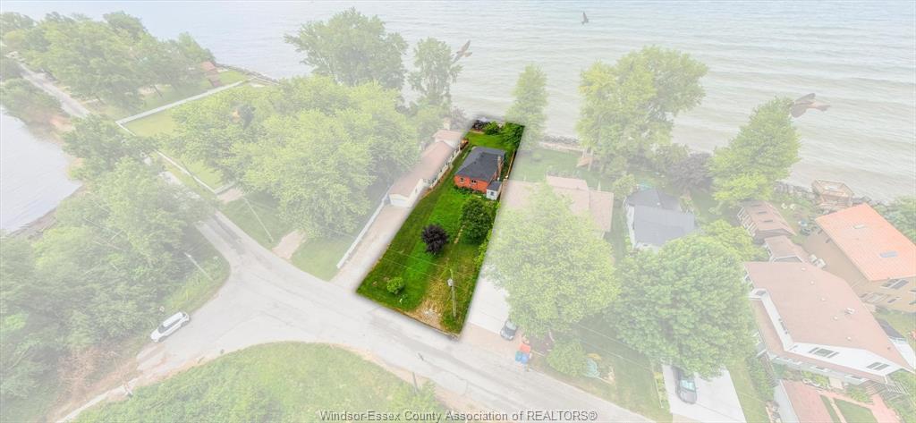 390 East Beach, Leamington, ON