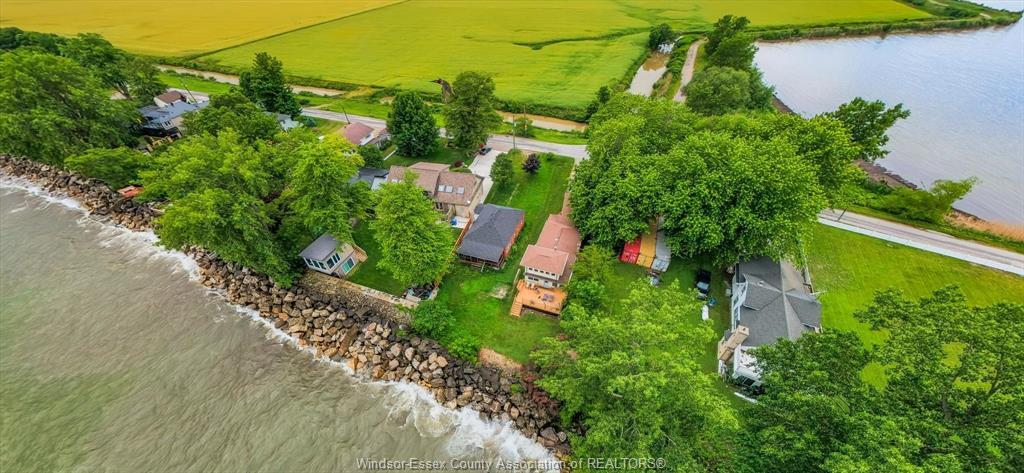 390 East Beach, Leamington, ON