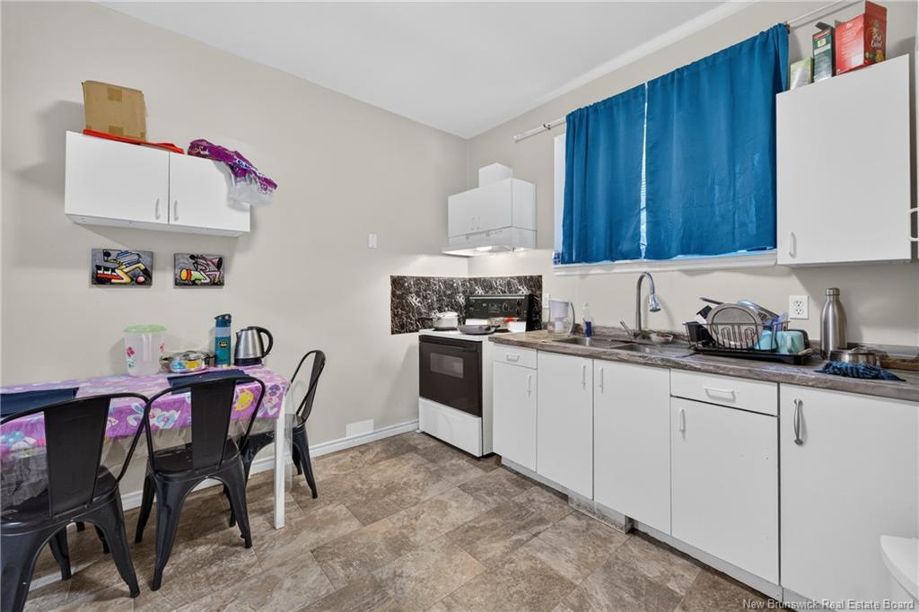 103 Thomas, Dieppe, NB